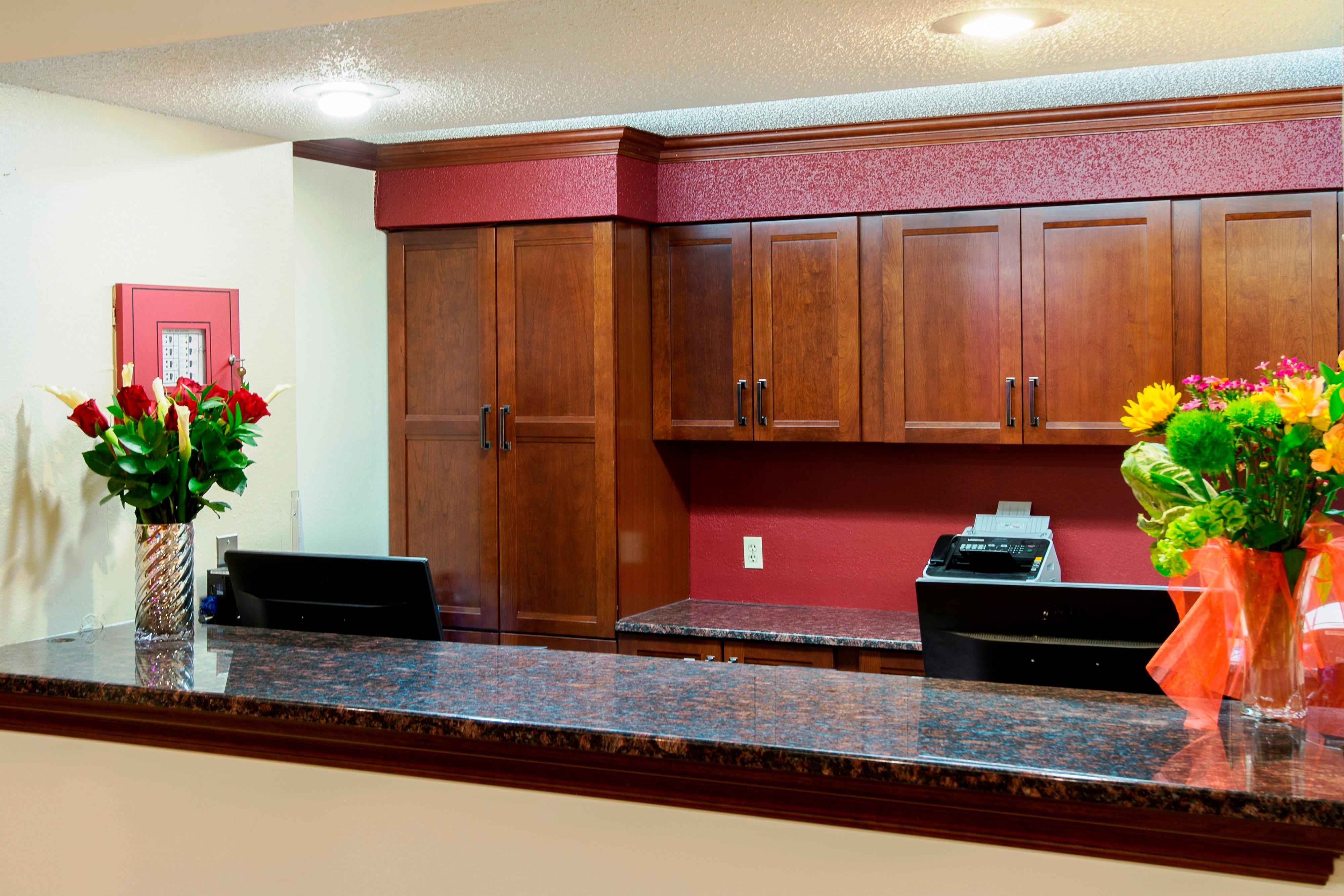 Red Roof Inn Plus+ & Suites Malone Exterior photo