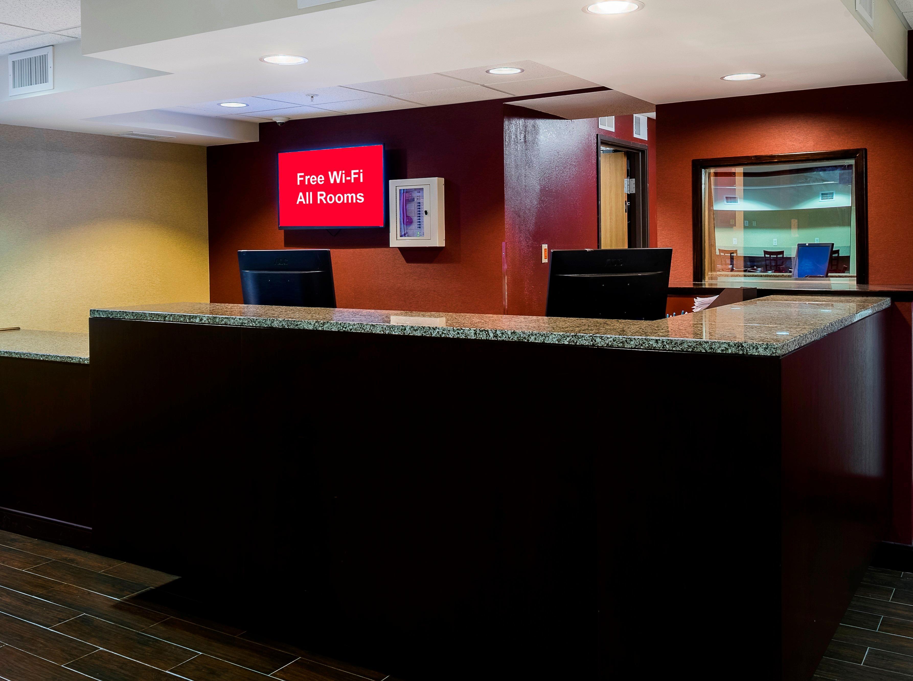 Red Roof Inn Plus+ & Suites Malone Exterior photo